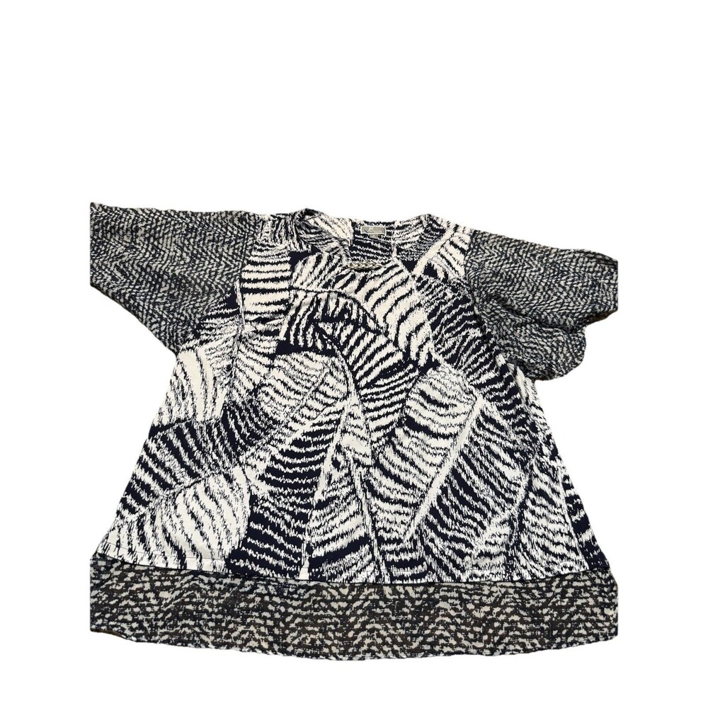 jm collection  womans 1X blouse Black and White Leaf Prime